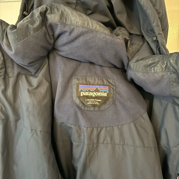 Patagonia Women's Silent Down Long Parka - Navy - Picture 3 of 3